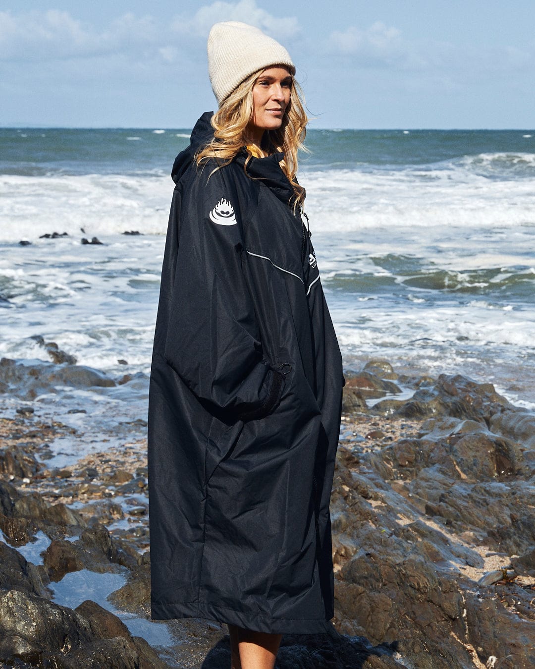 3 in 1 Recycled Changing Robe - Black/Yellow