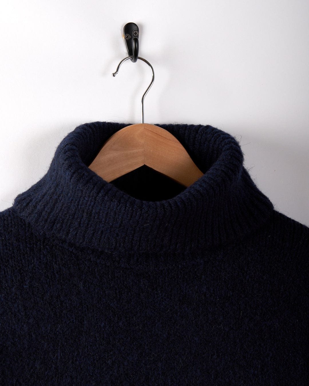 Bray - Womens Knitted Turtle Neck Jumper - Navy