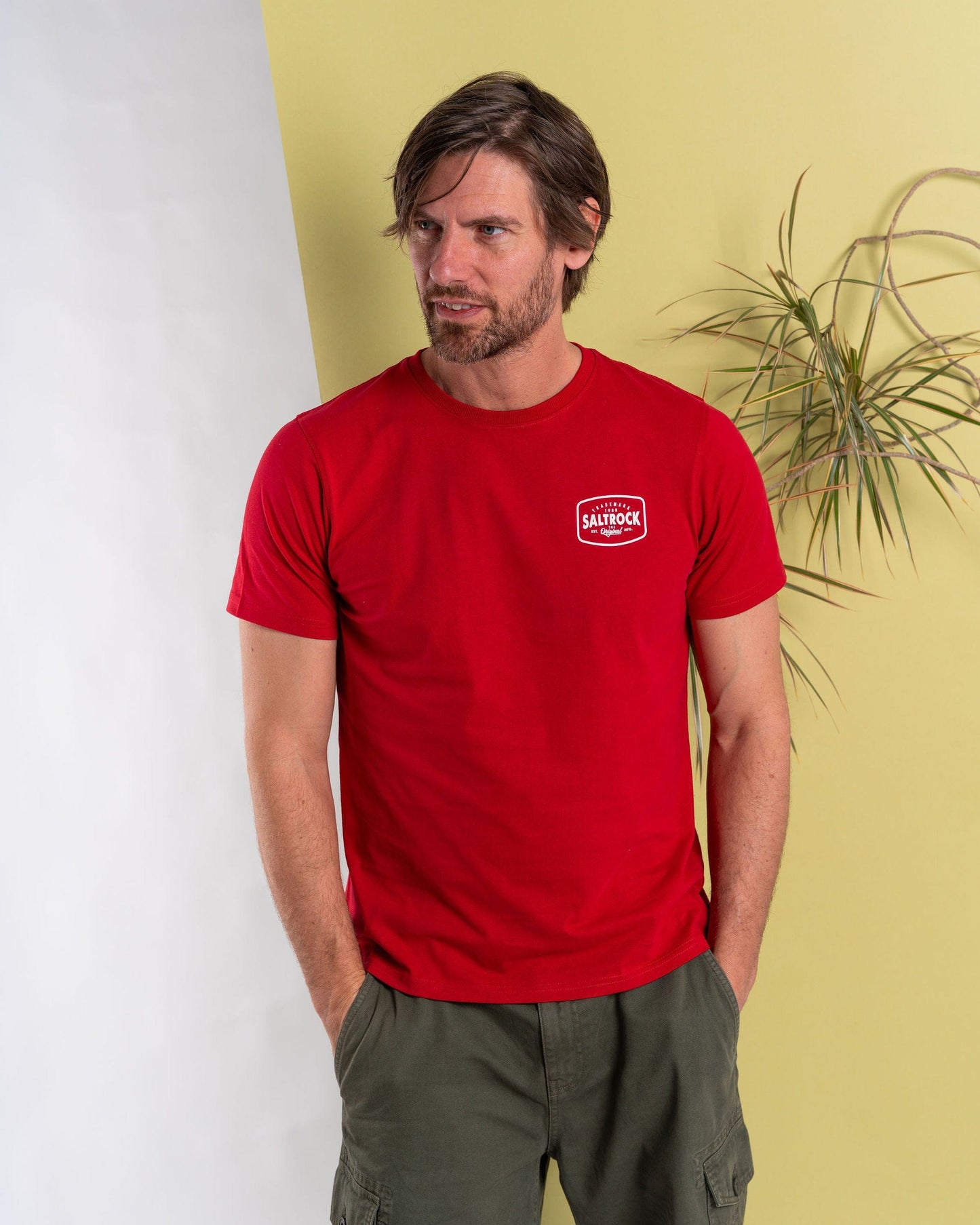 Jungle Wanderer - Mens Short Sleeve T-Shirt - Red