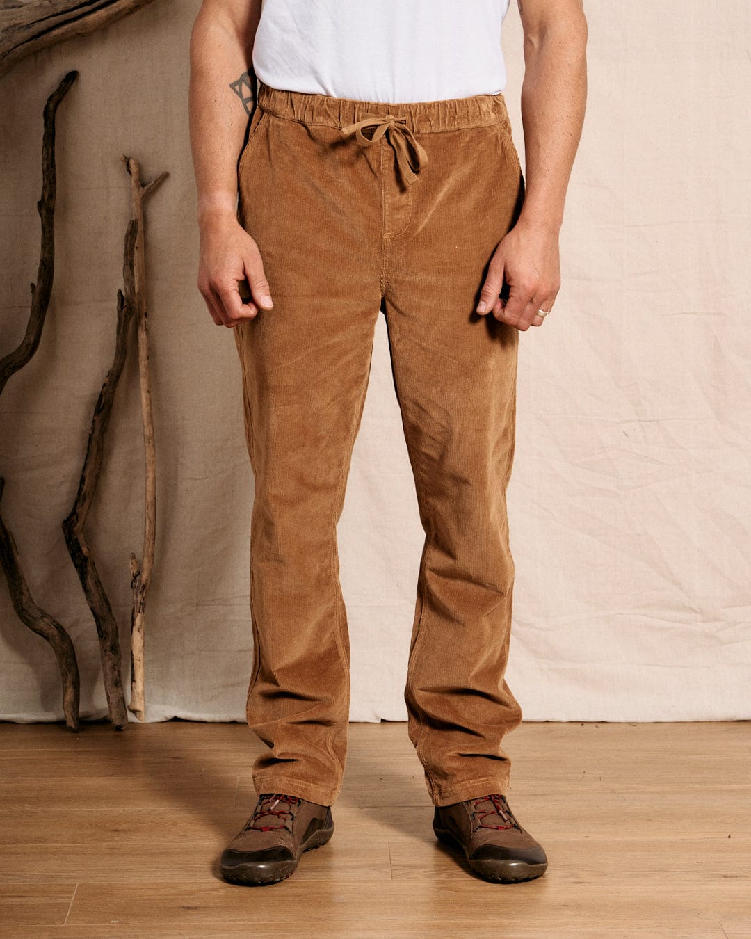 Meddon - Mens Cord Trousers - Brown