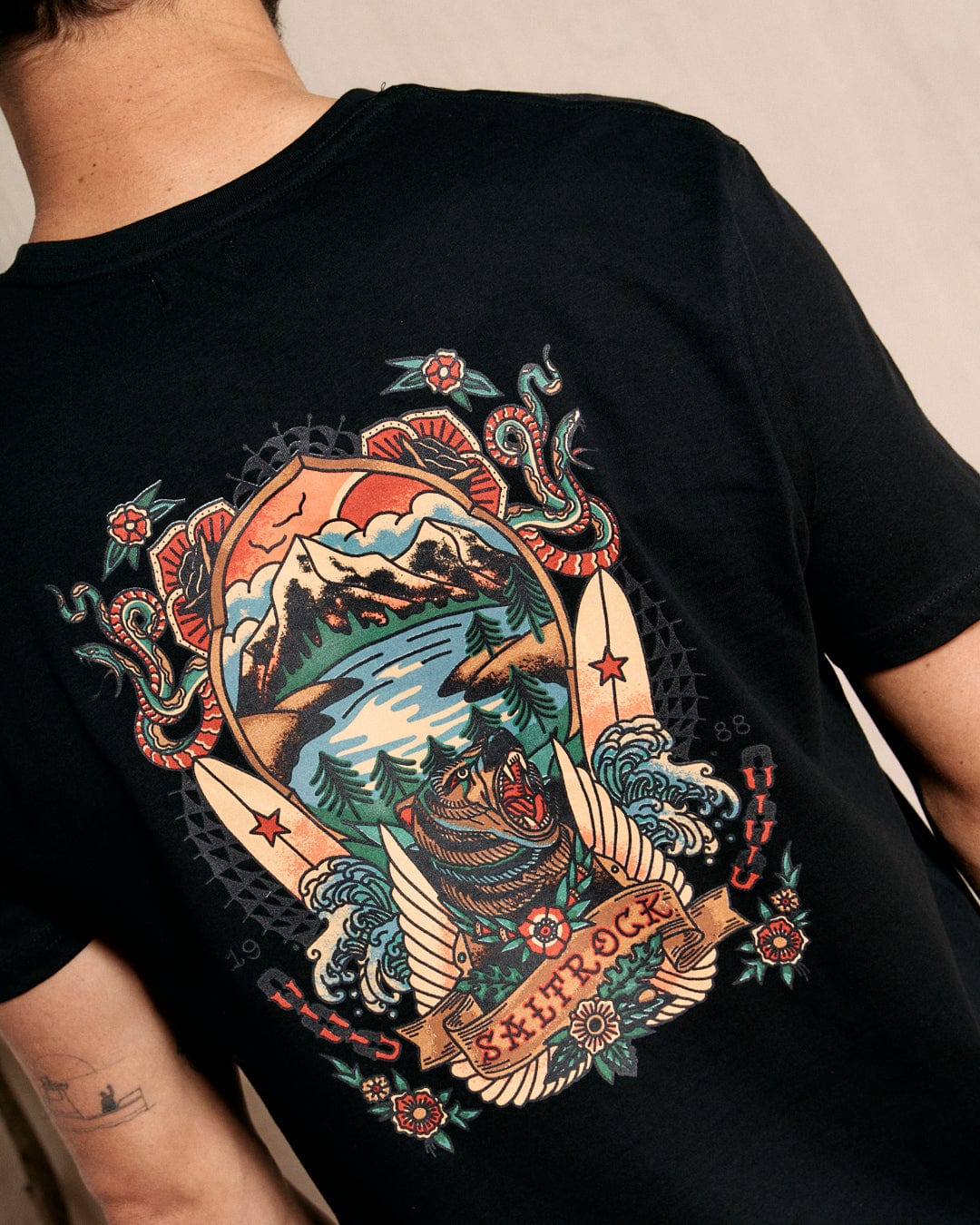 Tattoo Bear 2 - Mens T-Shirt - Black