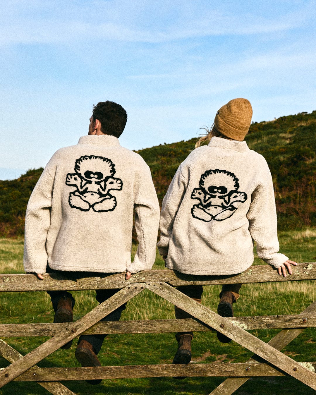 Tok - Unisex Oversized Recycled Borg Fleece - Cream