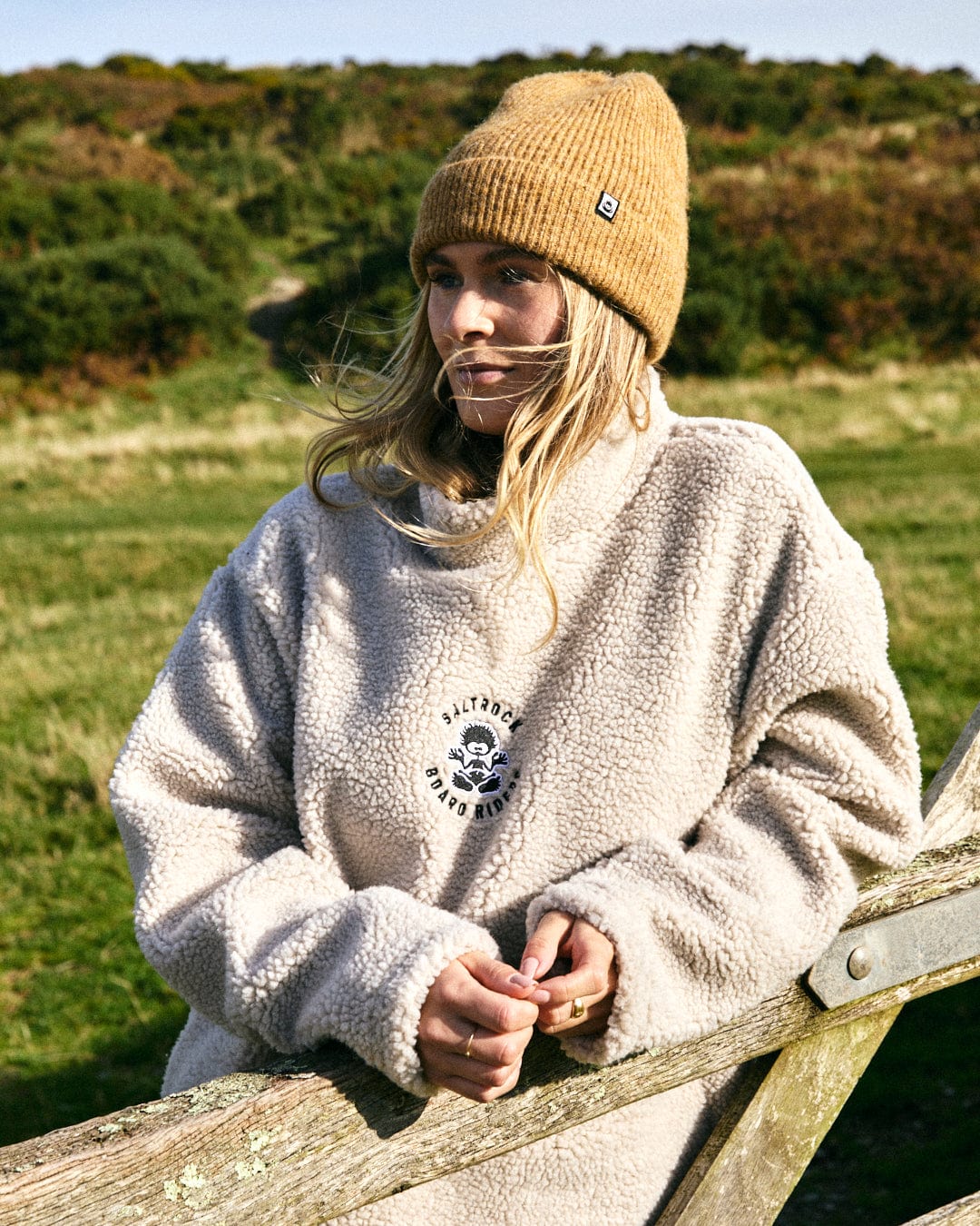 Tok - Unisex Oversized Recycled Borg Fleece - Cream