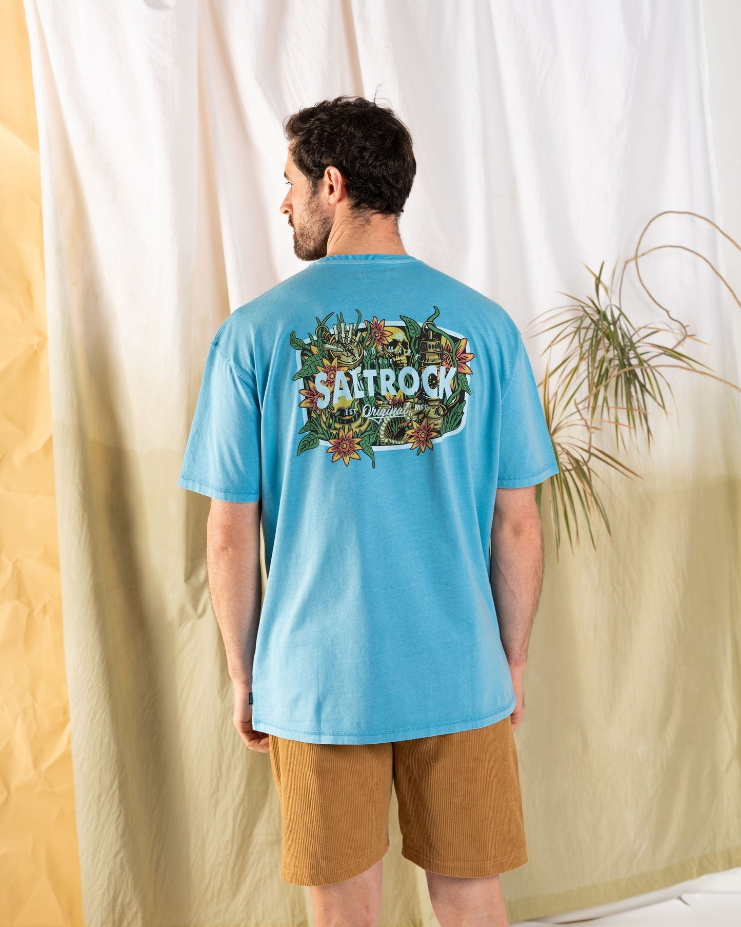 Jungle Wanderer - Mens Short Sleeve T-Shirt - Blue