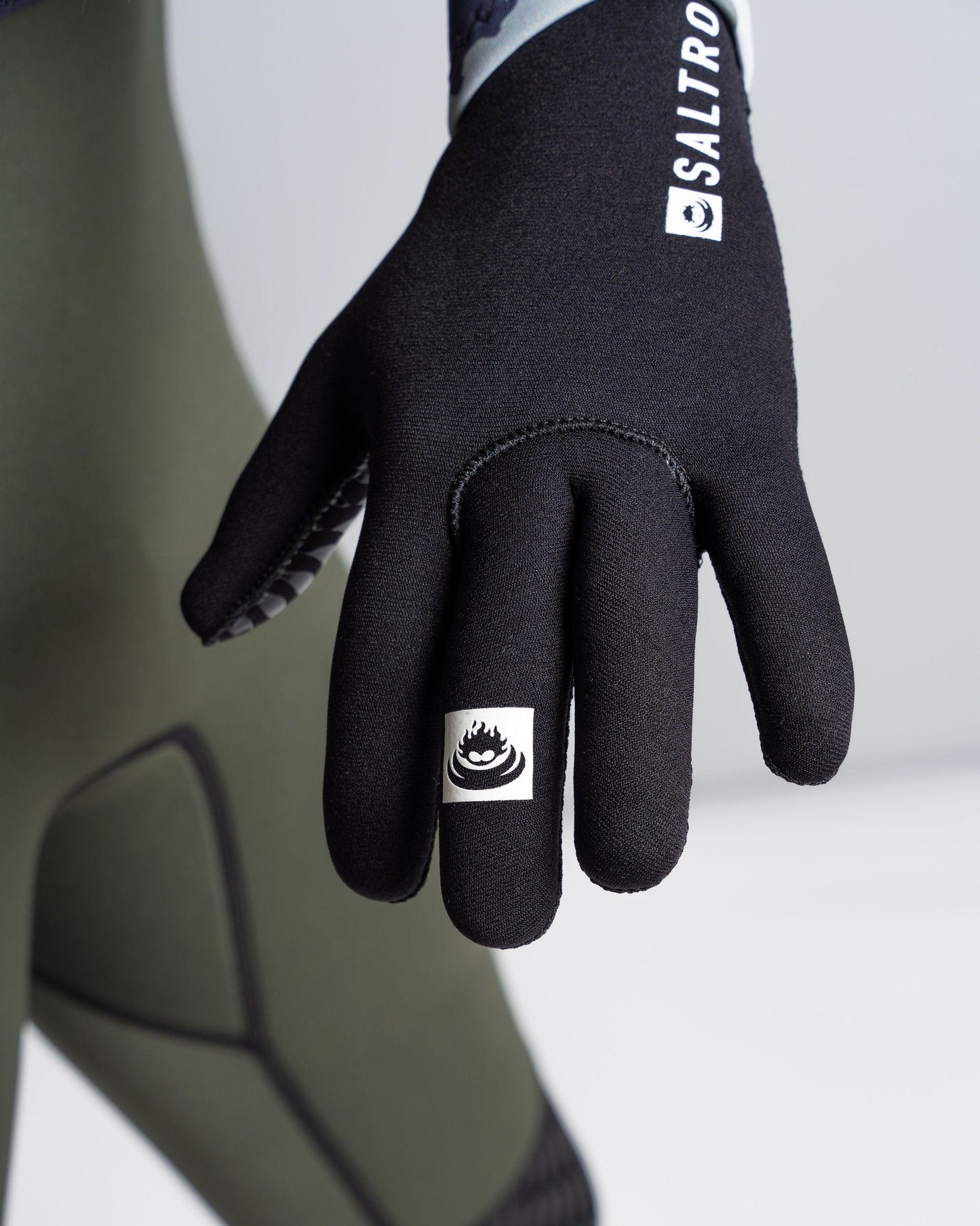 Neoprene Technical Cold Water Gloves - Black